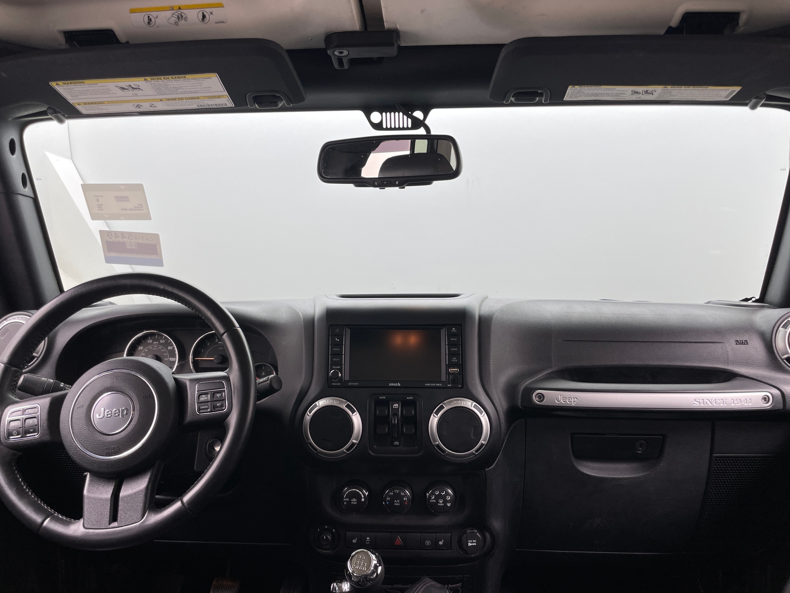 Thumbnail: 2016 Jeep Wrangler - 3