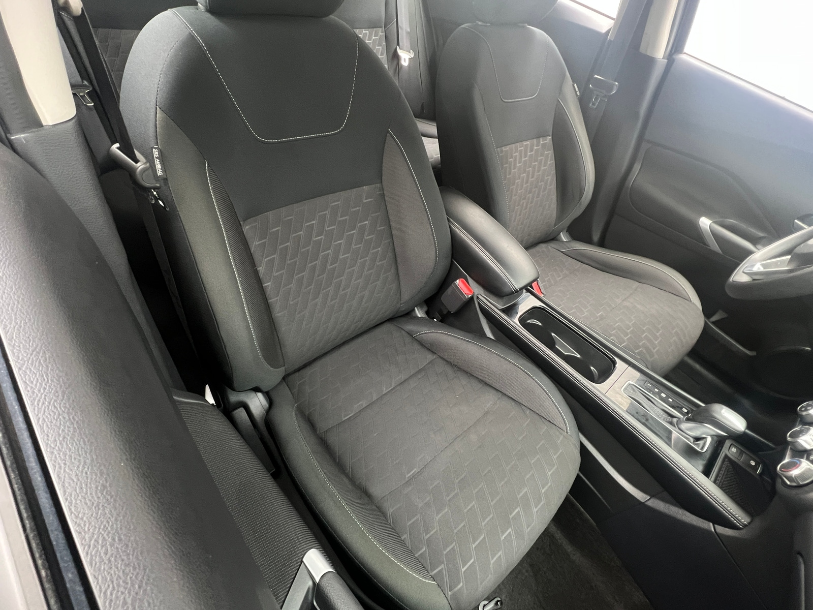 Thumbnail: 2024 Nissan Kicks - 2