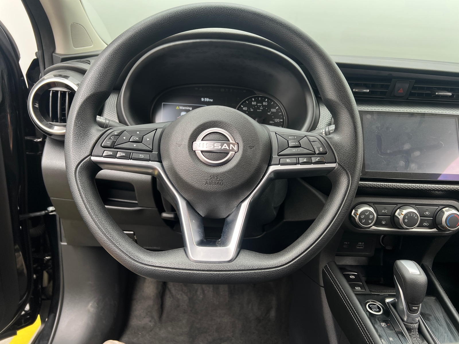 Thumbnail: 2024 Nissan Kicks - 5