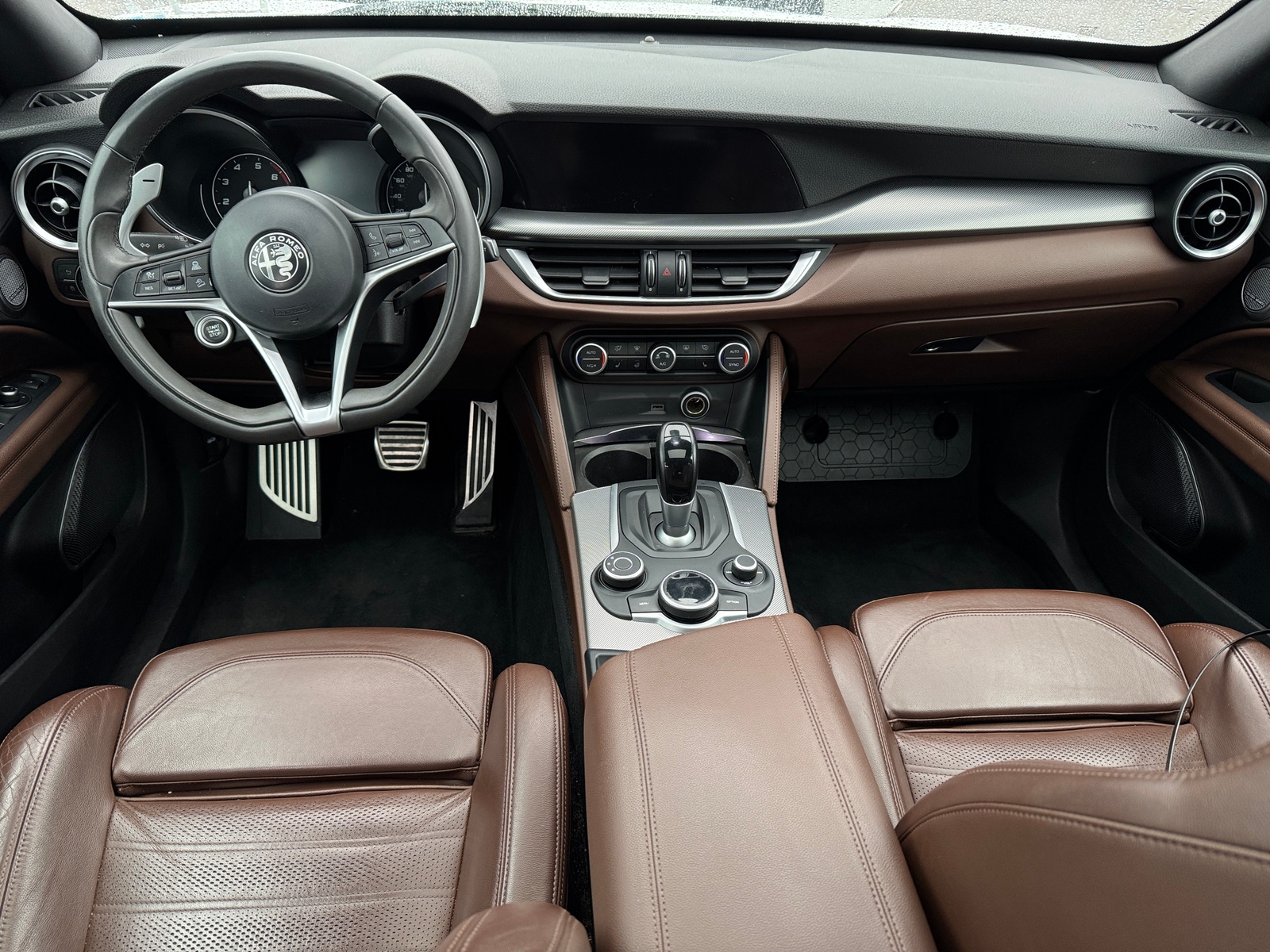 Thumbnail: 2018 Alfa Romeo Stelvio - 2