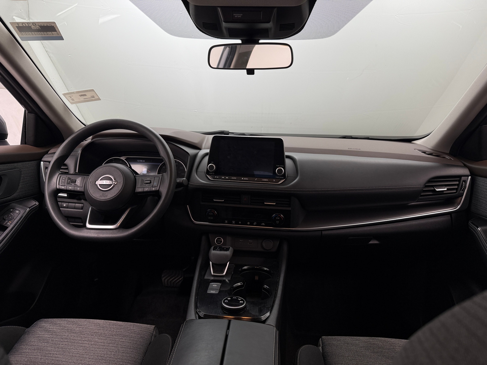 Thumbnail: 2023 Nissan Rogue - 3