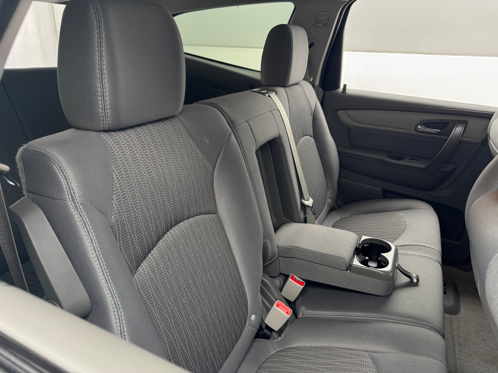 Thumbnail: 2017 Chevrolet Traverse - 6