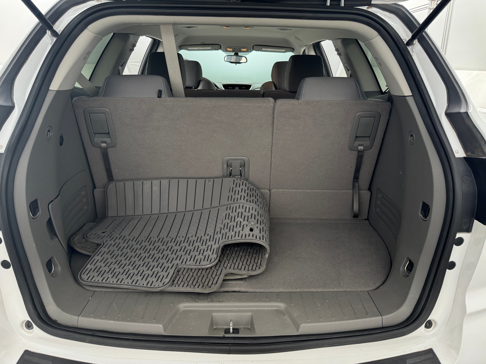 Thumbnail: 2017 Chevrolet Traverse - 7