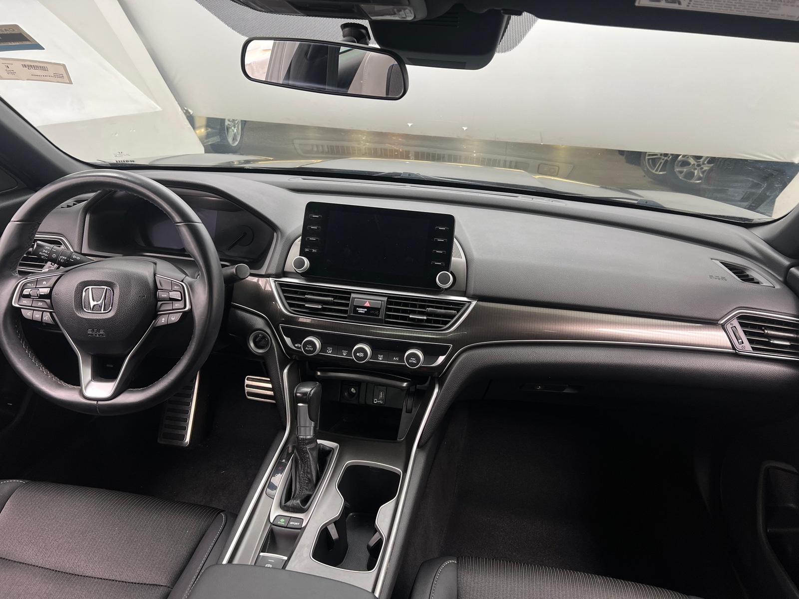 Thumbnail: 2019 Honda Accord - 3
