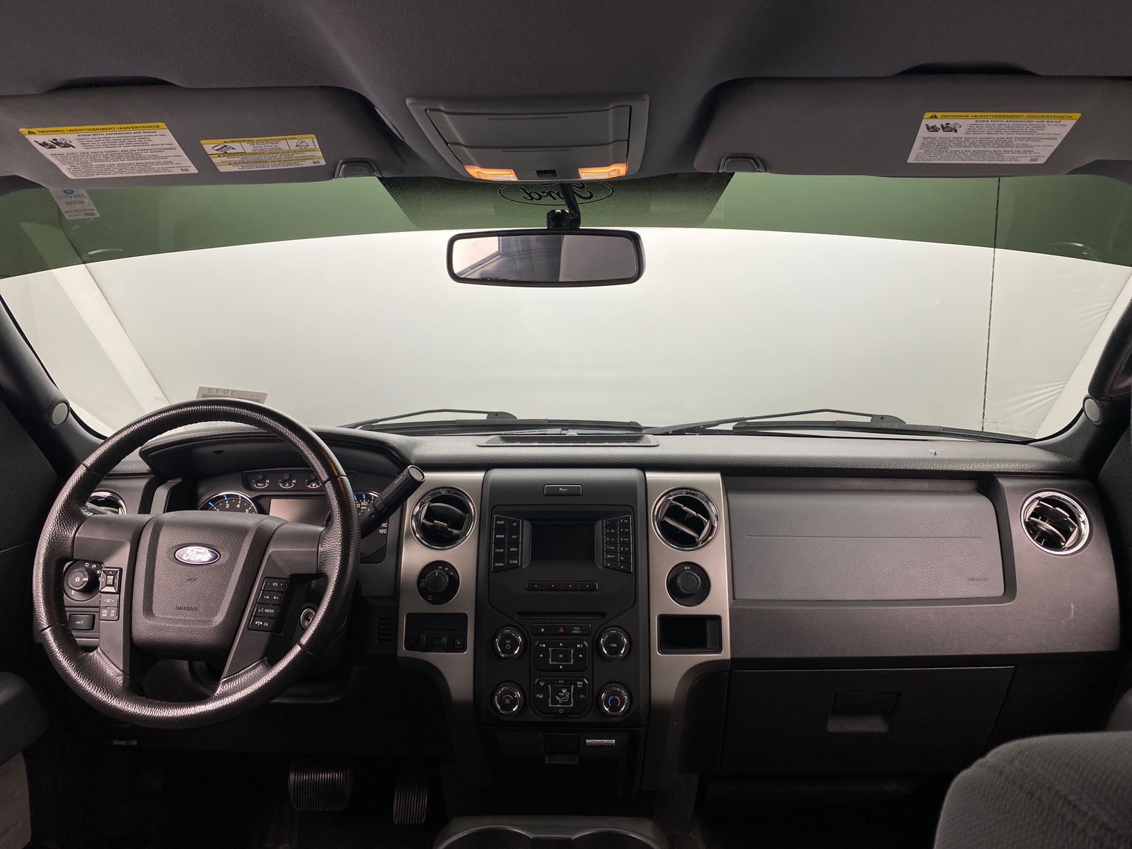 Thumbnail: 2013 Ford Econoline - 3