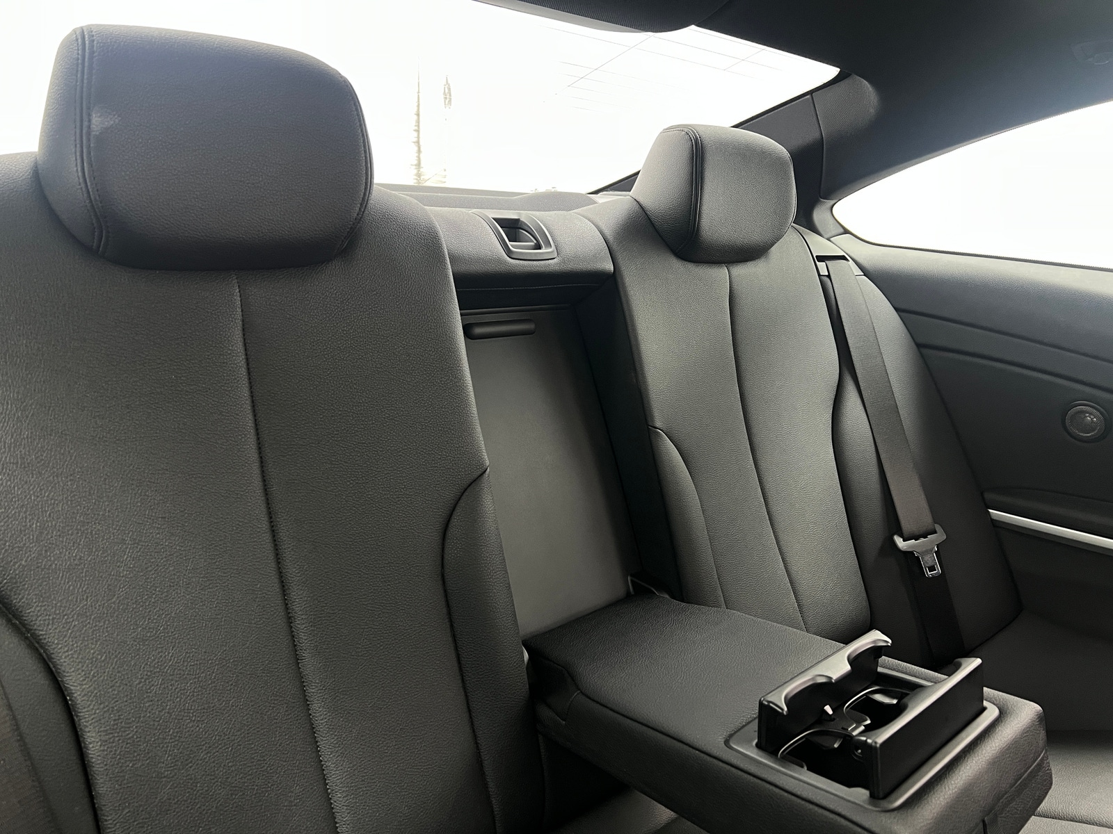 Thumbnail: 2019 BMW 4 Series - 4