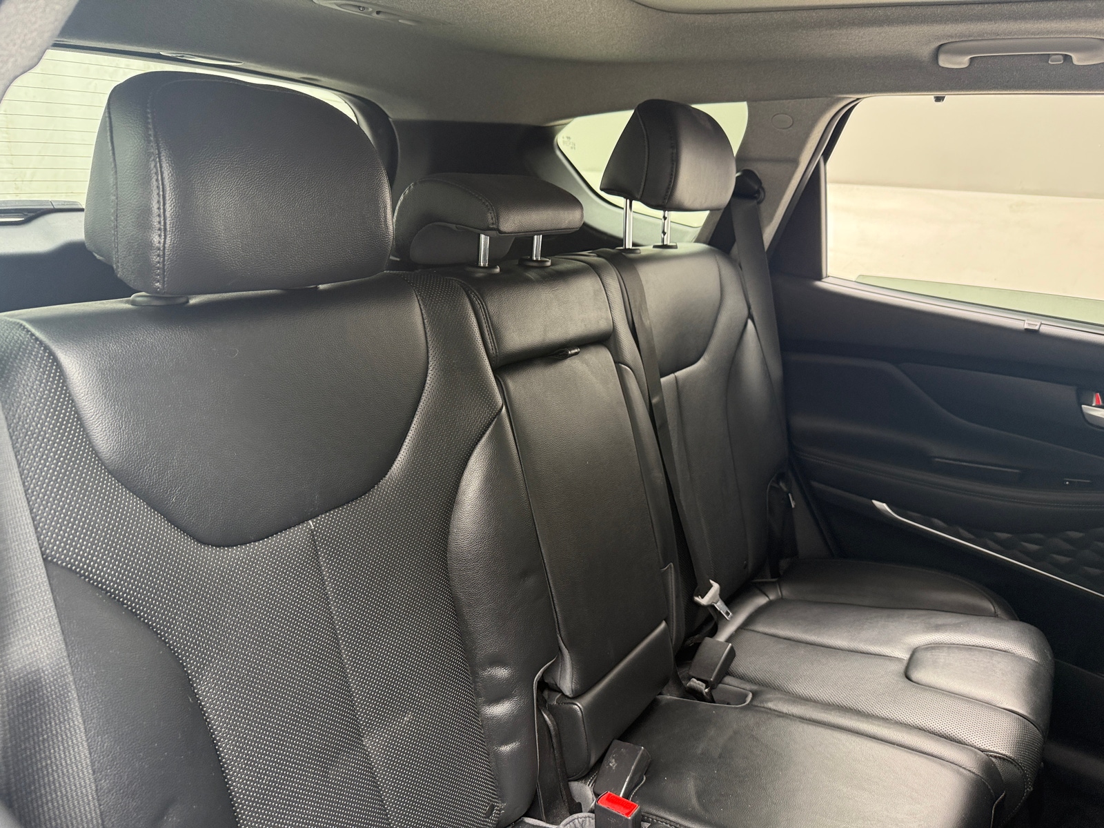 Thumbnail: 2019 Hyundai Santa Fe - 5