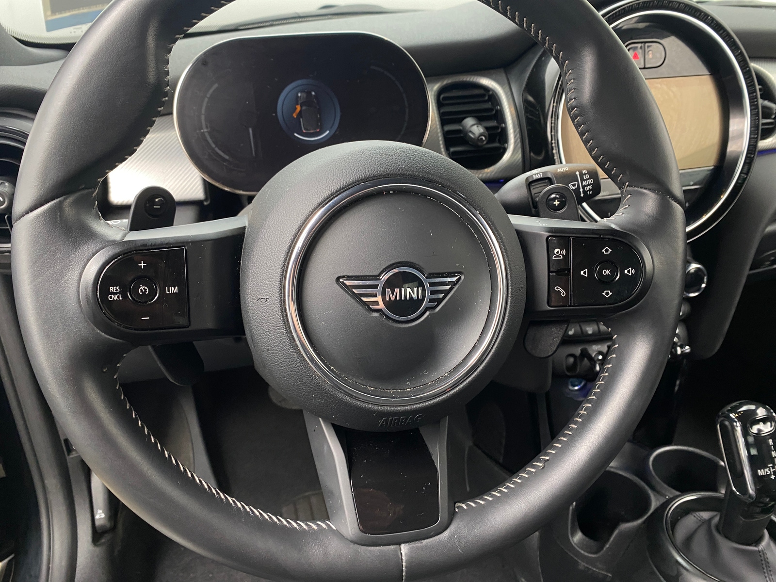 Thumbnail: 2024 MINI Cooper Convertible - 4