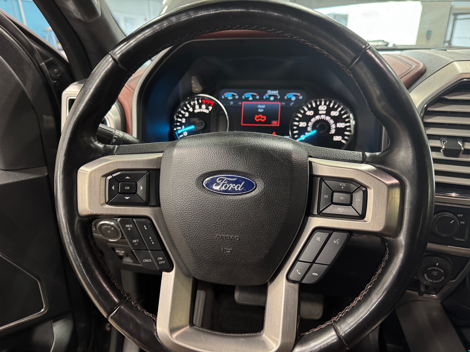 Thumbnail: 2018 Ford Econoline - 4