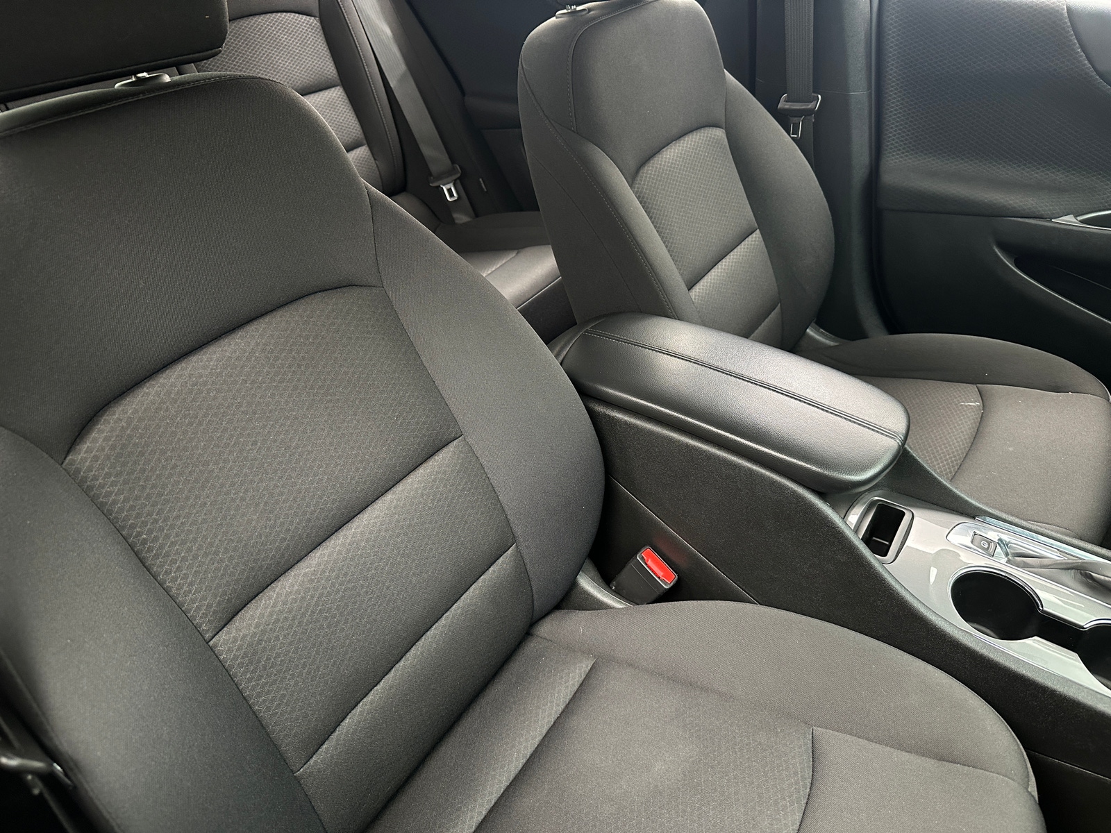 Thumbnail: 2023 Chevrolet Malibu - 2