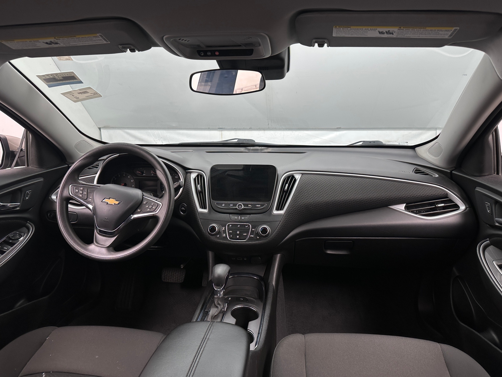 Thumbnail: 2023 Chevrolet Malibu - 3