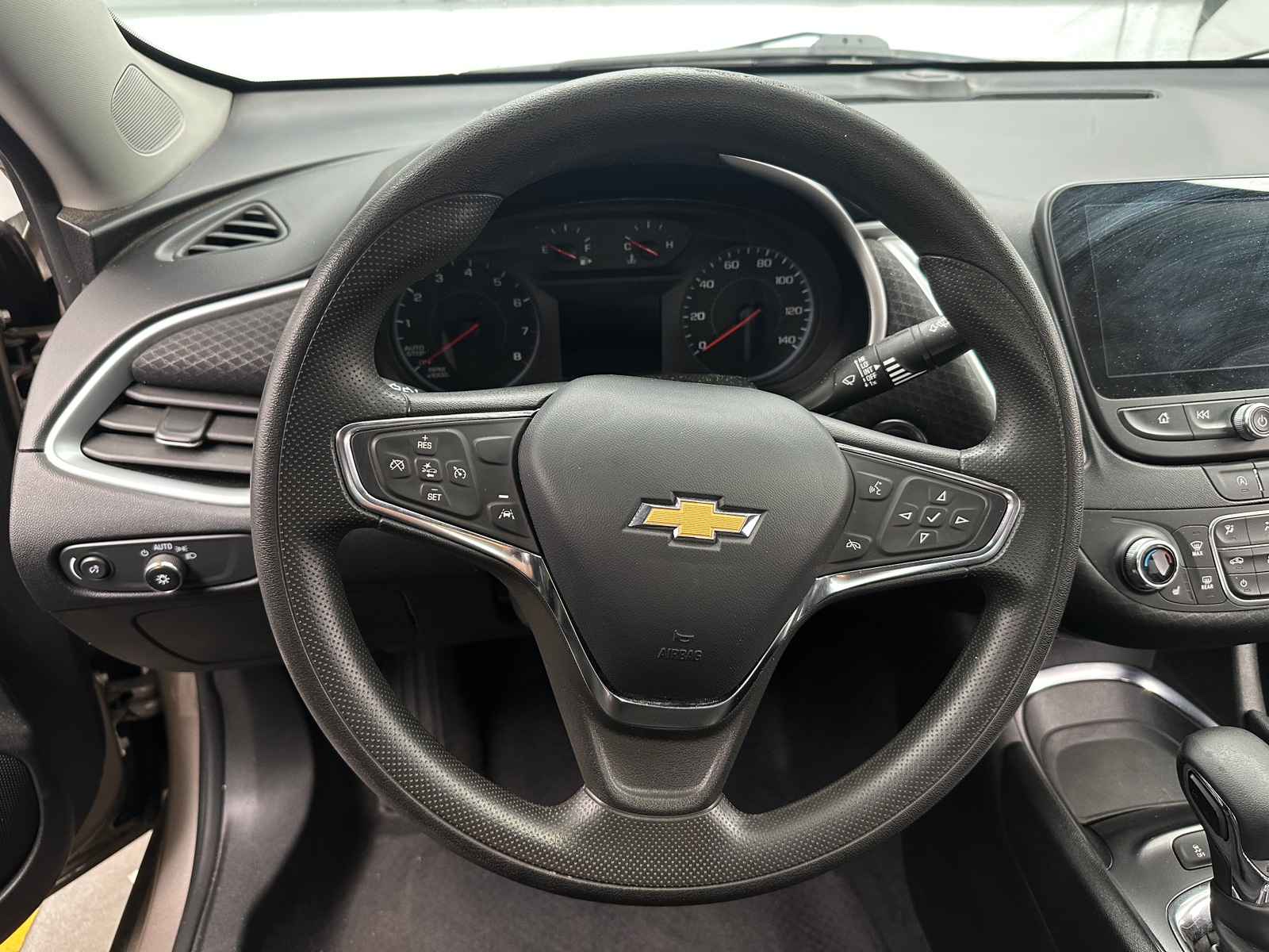 Thumbnail: 2023 Chevrolet Malibu - 5