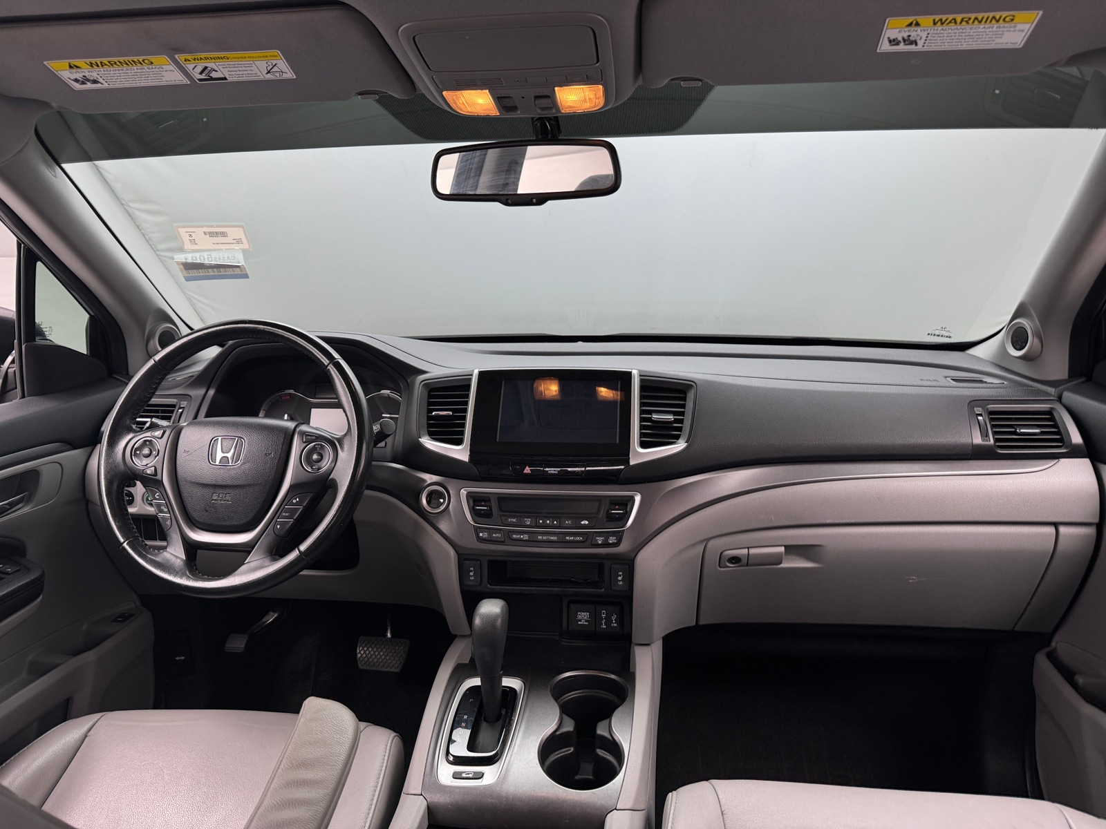 Thumbnail: 2017 Honda Pilot - 2