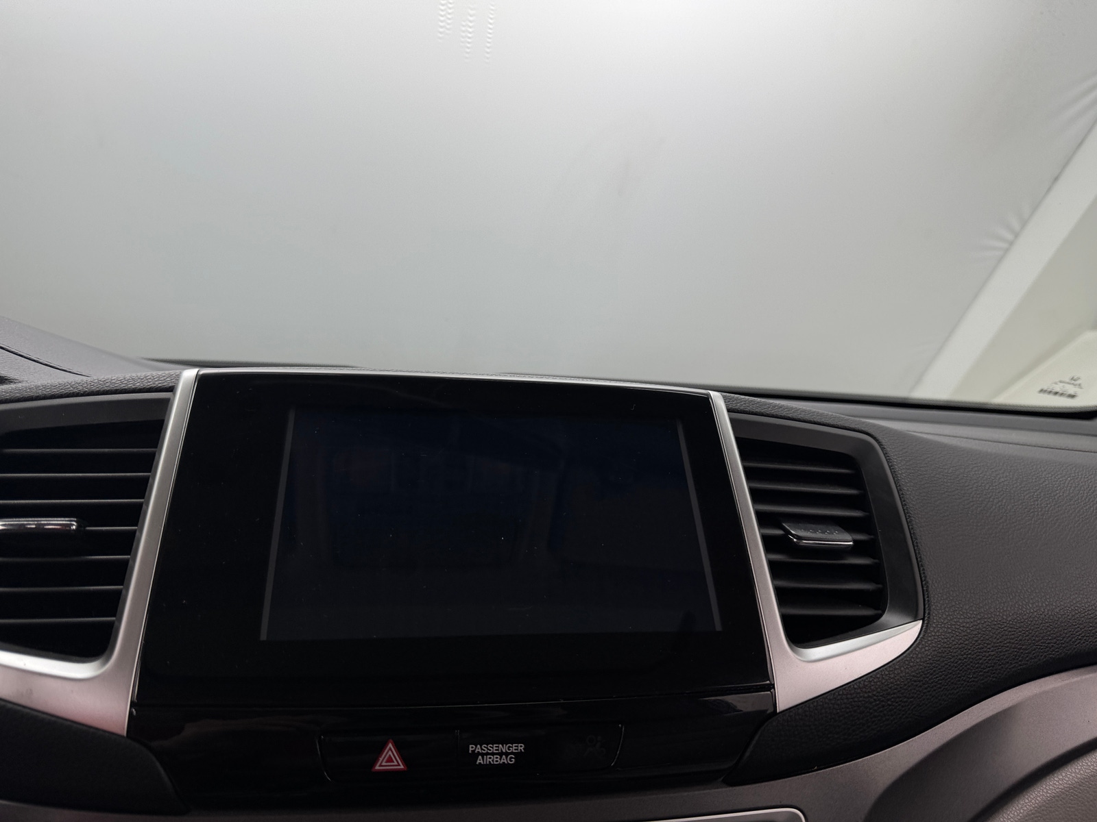 Thumbnail: 2017 Honda Pilot - 3