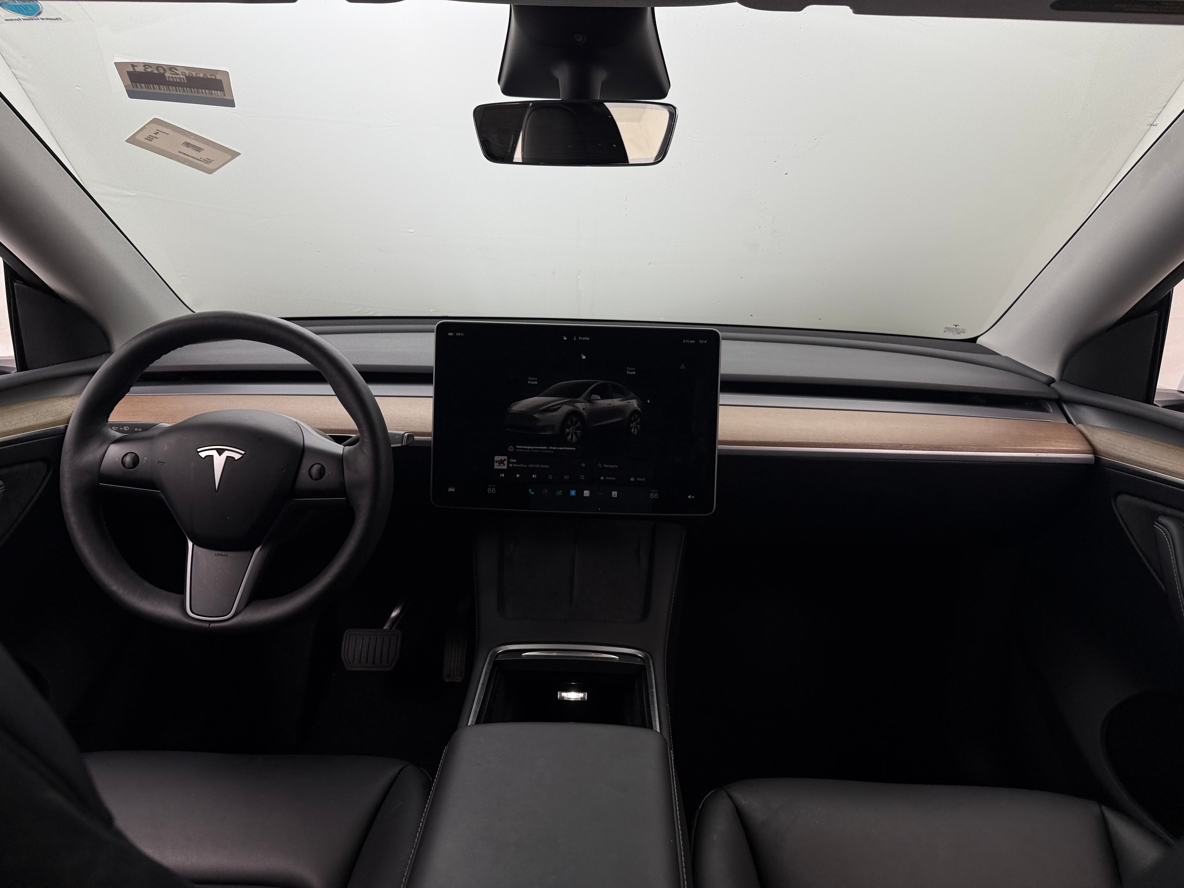 Used 2023 Tesla Model Y Long Range with VIN 7SAYGDEE5PA068235 for sale in Oak Creek, WI
