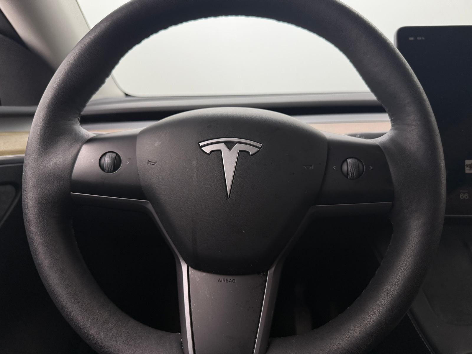 Thumbnail: 2023 Tesla Model Y - 4