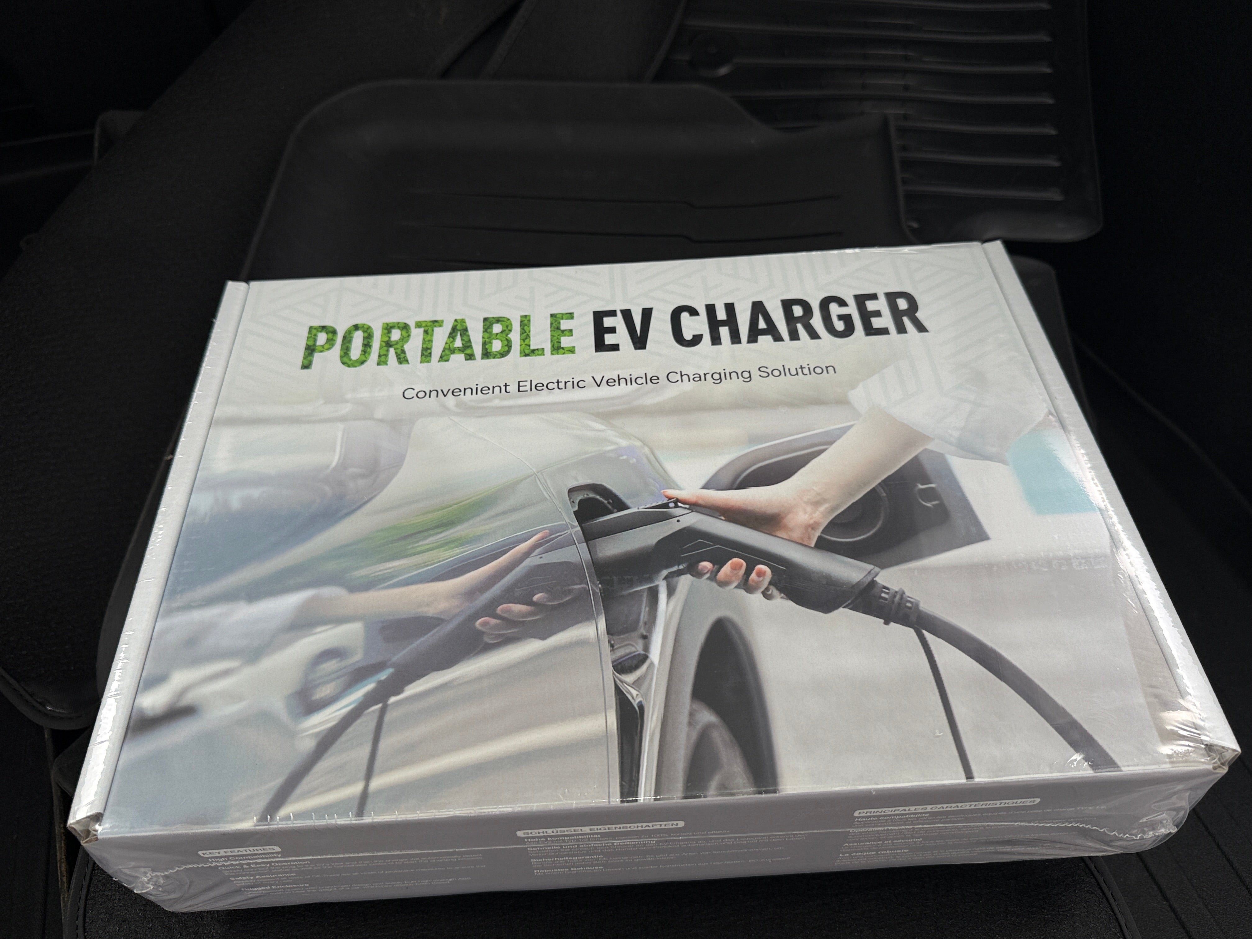 Used 2023 Tesla Model Y Long Range with VIN 7SAYGDEE5PA068235 for sale in Oak Creek, WI