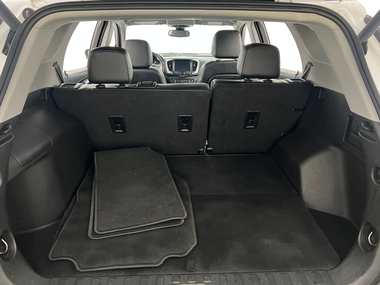 Thumbnail: 2024 GMC Terrain - 6