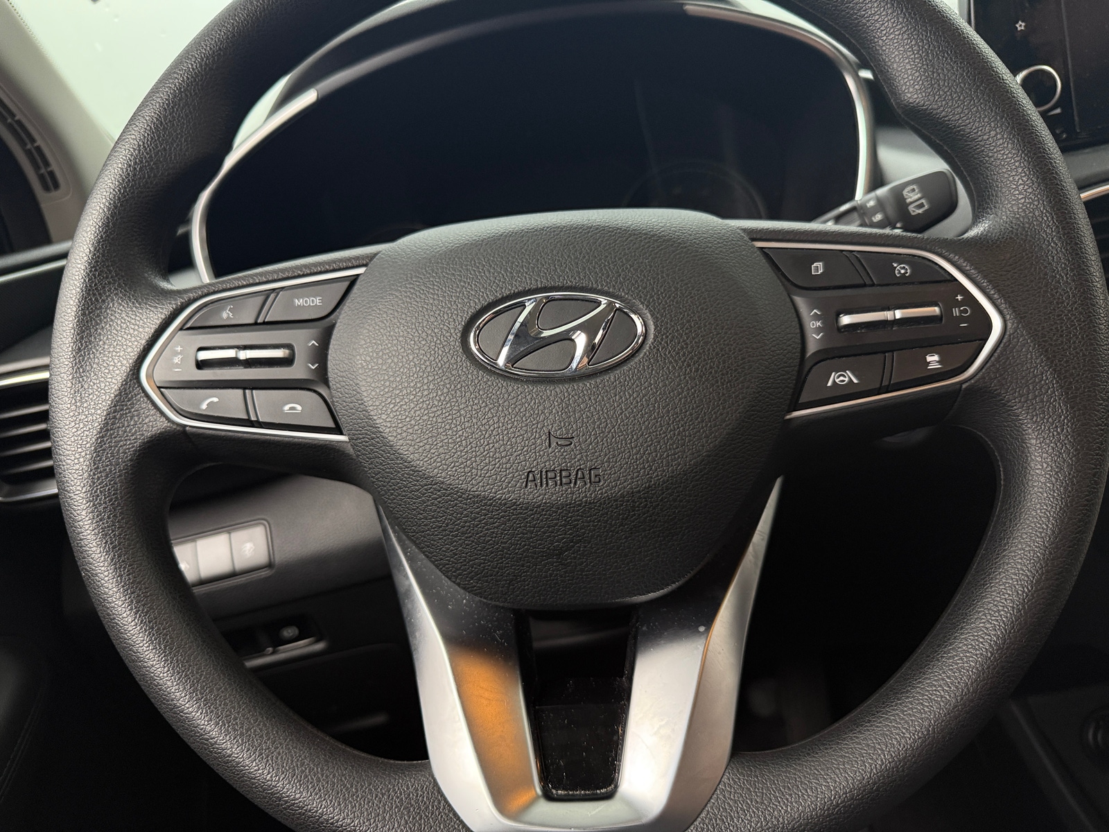 Thumbnail: 2022 Hyundai Santa Fe - 5