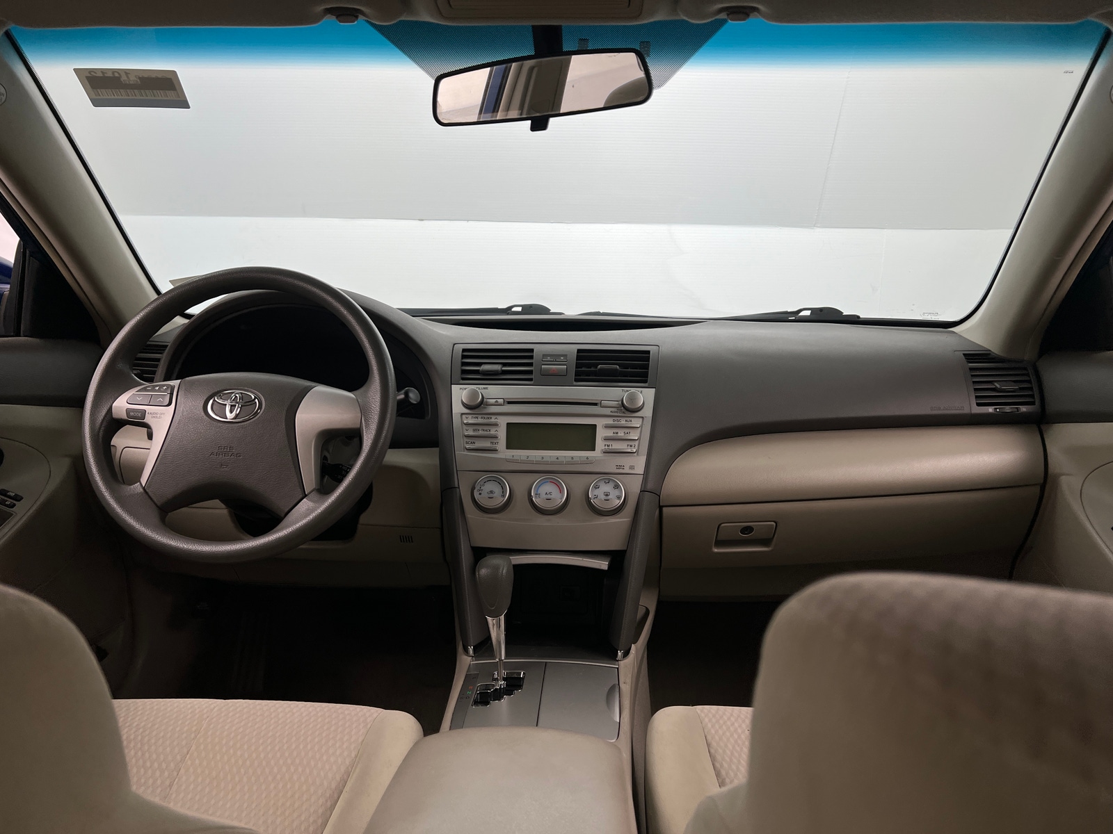 Thumbnail: 2011 Toyota Camry - 3