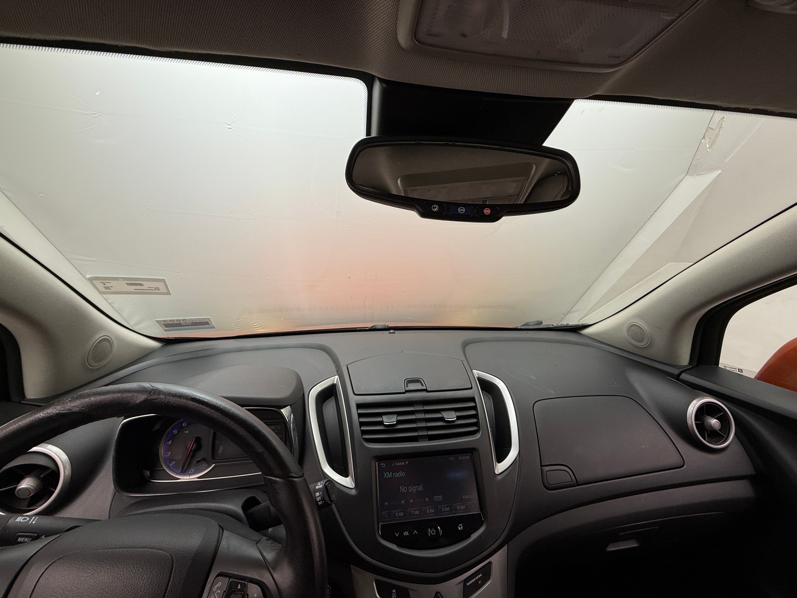 Thumbnail: 2016 Chevrolet Trax - 3