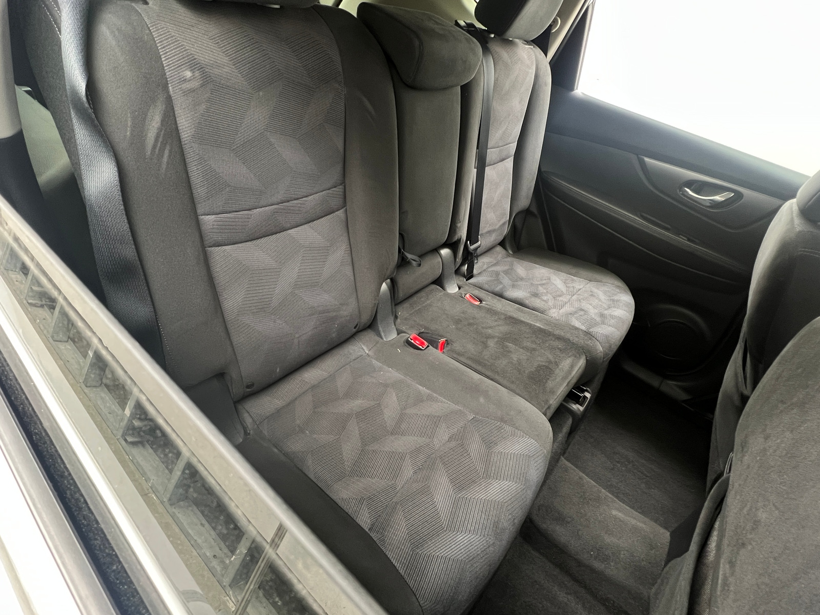 Thumbnail: 2015 Nissan Rogue - 6