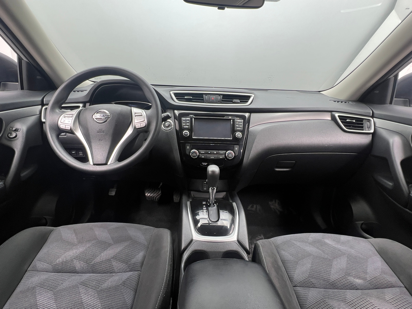 Thumbnail: 2015 Nissan Rogue - 3