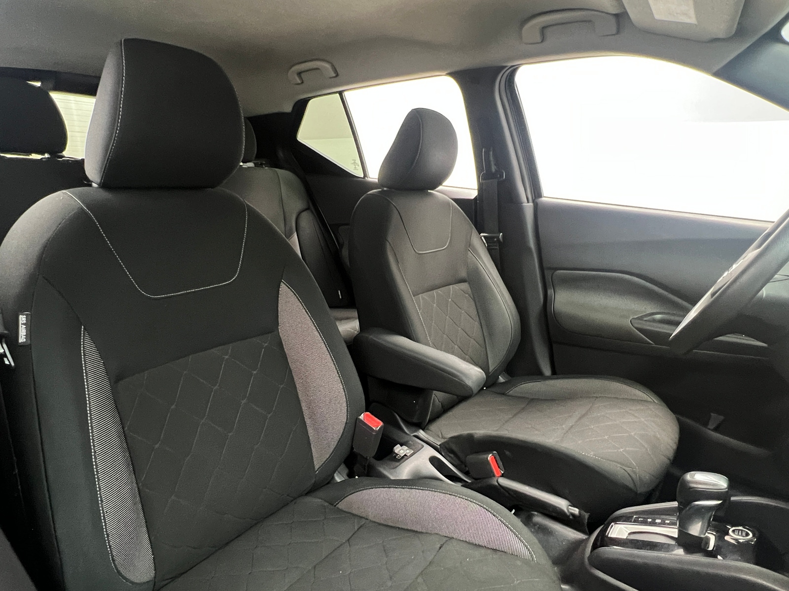 Thumbnail: 2020 Nissan Kicks - 2