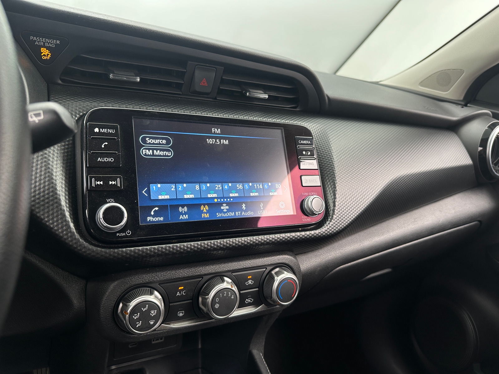 Thumbnail: 2023 Nissan Kicks - 4