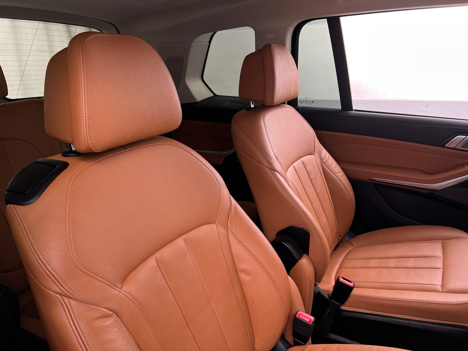 Thumbnail: 2021 BMW X7 - 5