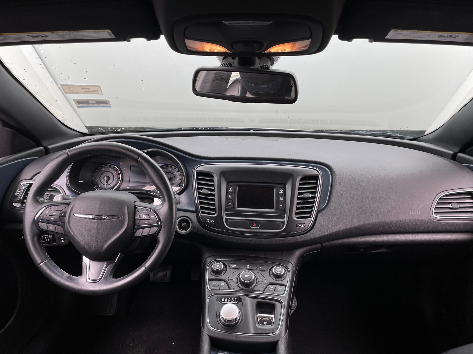 Thumbnail: 2015 Chrysler 200 - 3