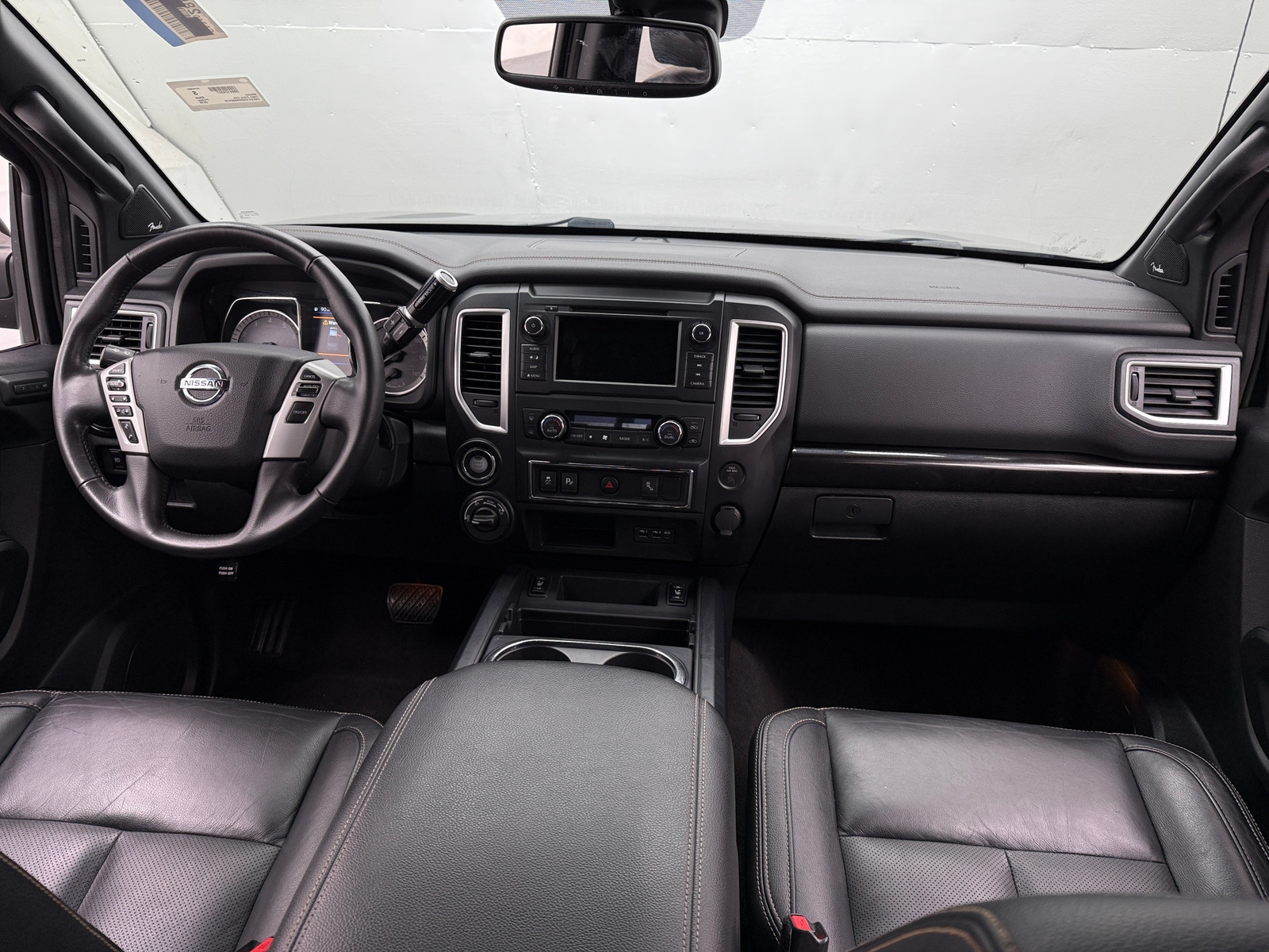 Thumbnail: 2019 Nissan Titan - 2