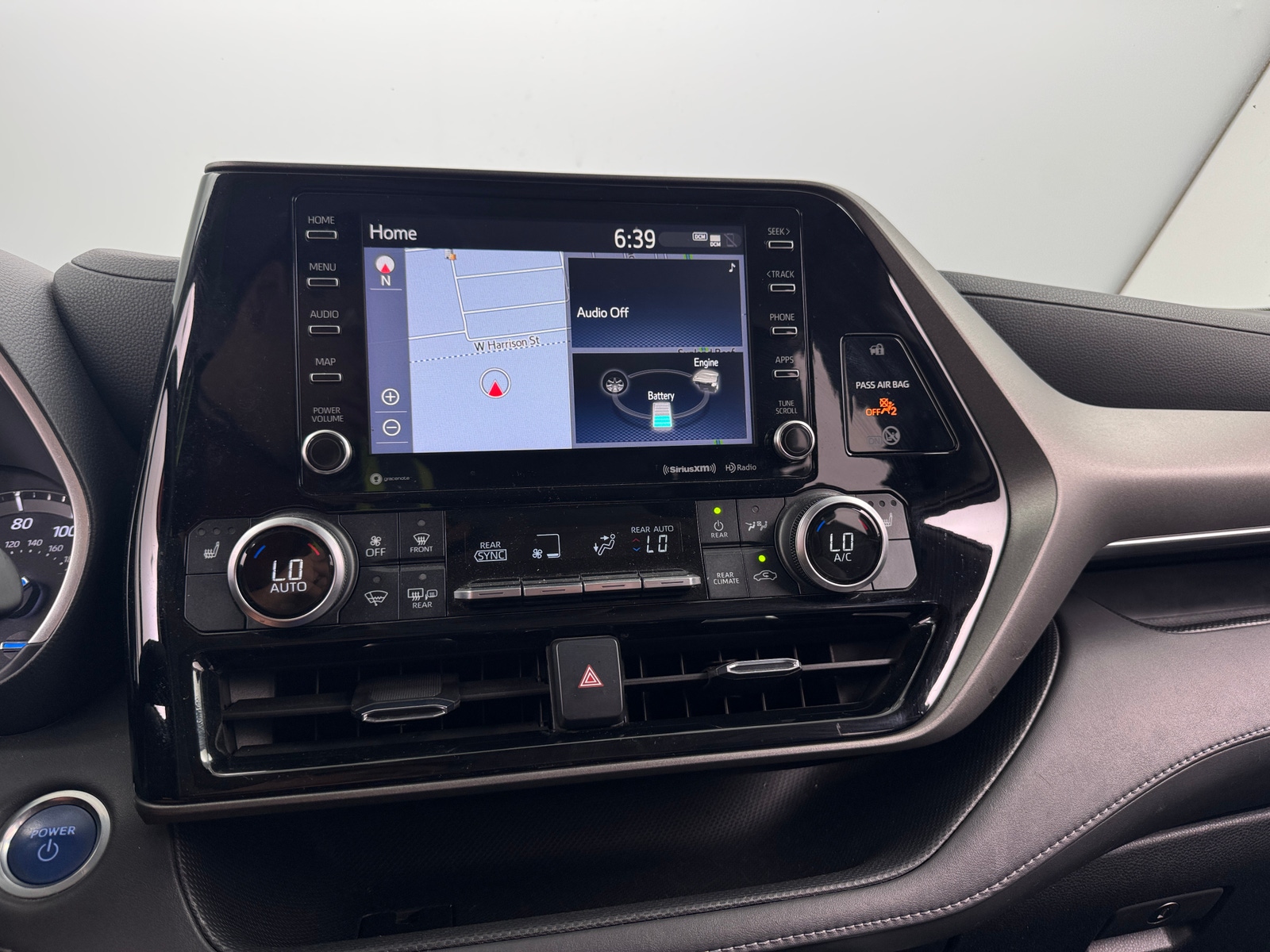 Thumbnail: 2021 Toyota Highlander - 3