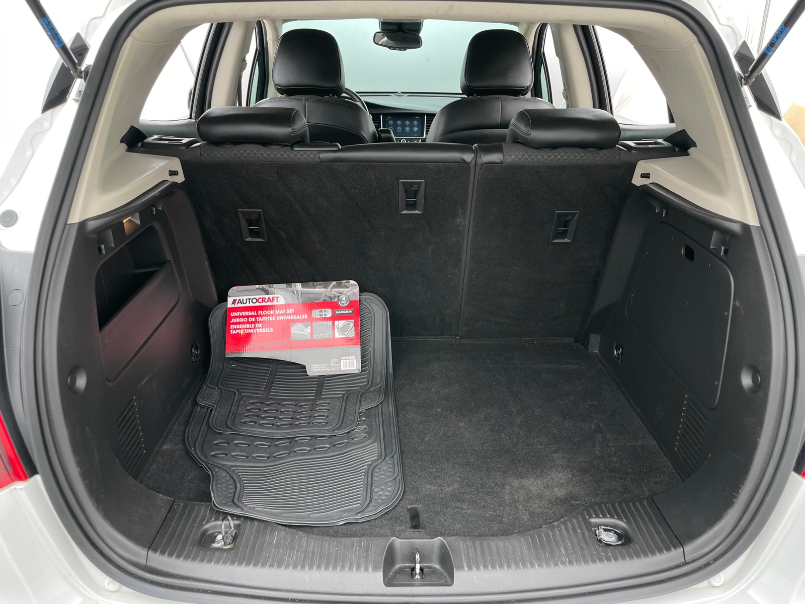 Thumbnail: 2020 Buick Encore - 6