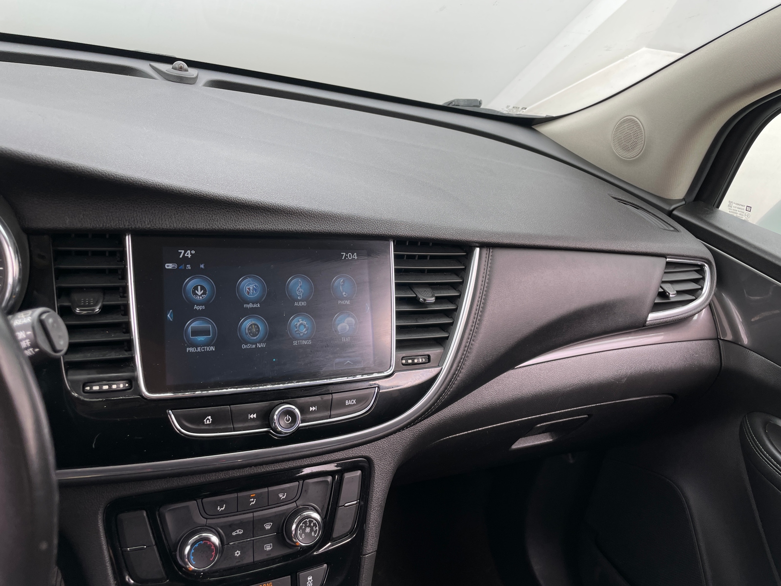 Thumbnail: 2020 Buick Encore - 3
