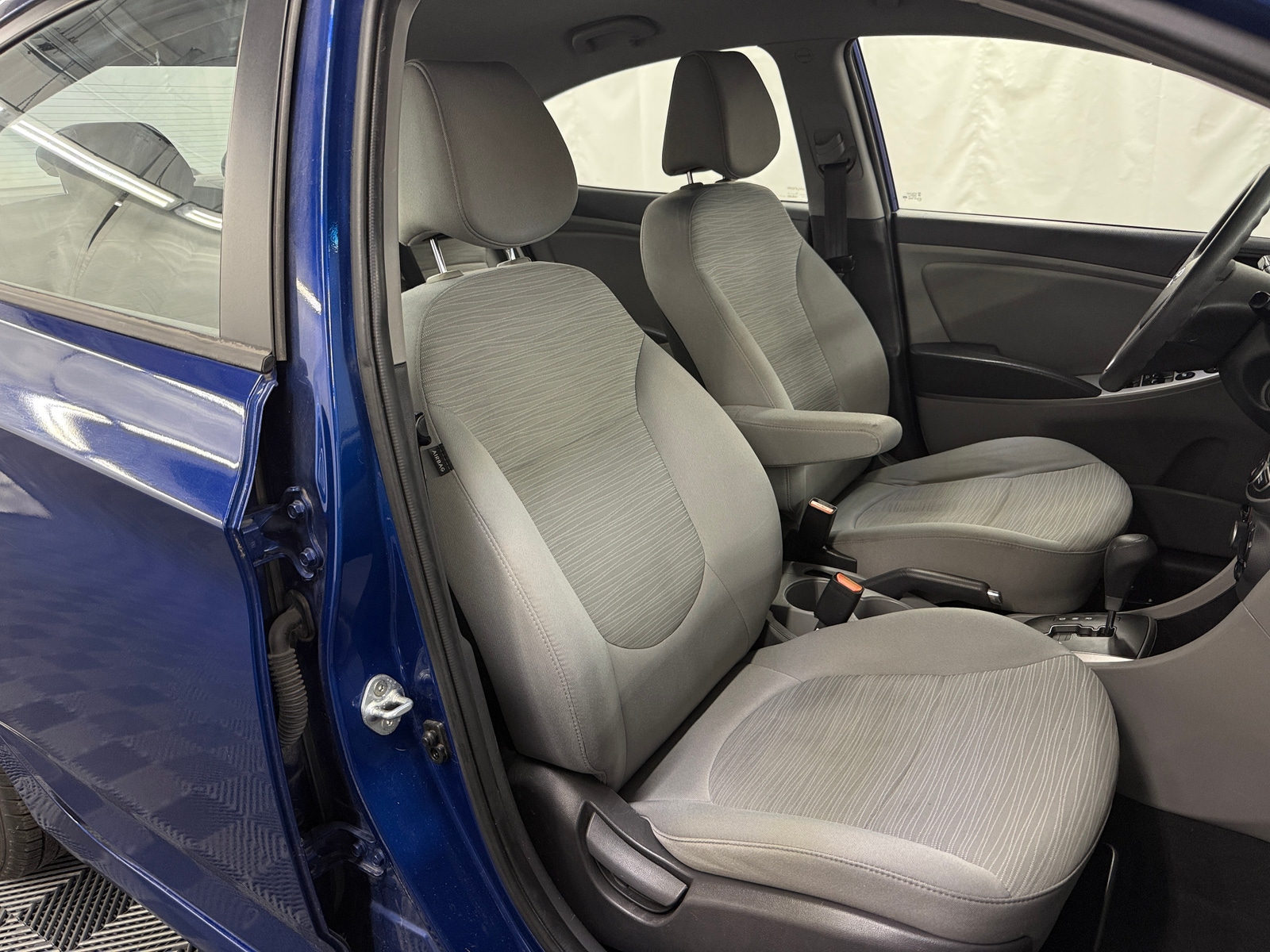 Thumbnail: 2015 Hyundai Accent - 2