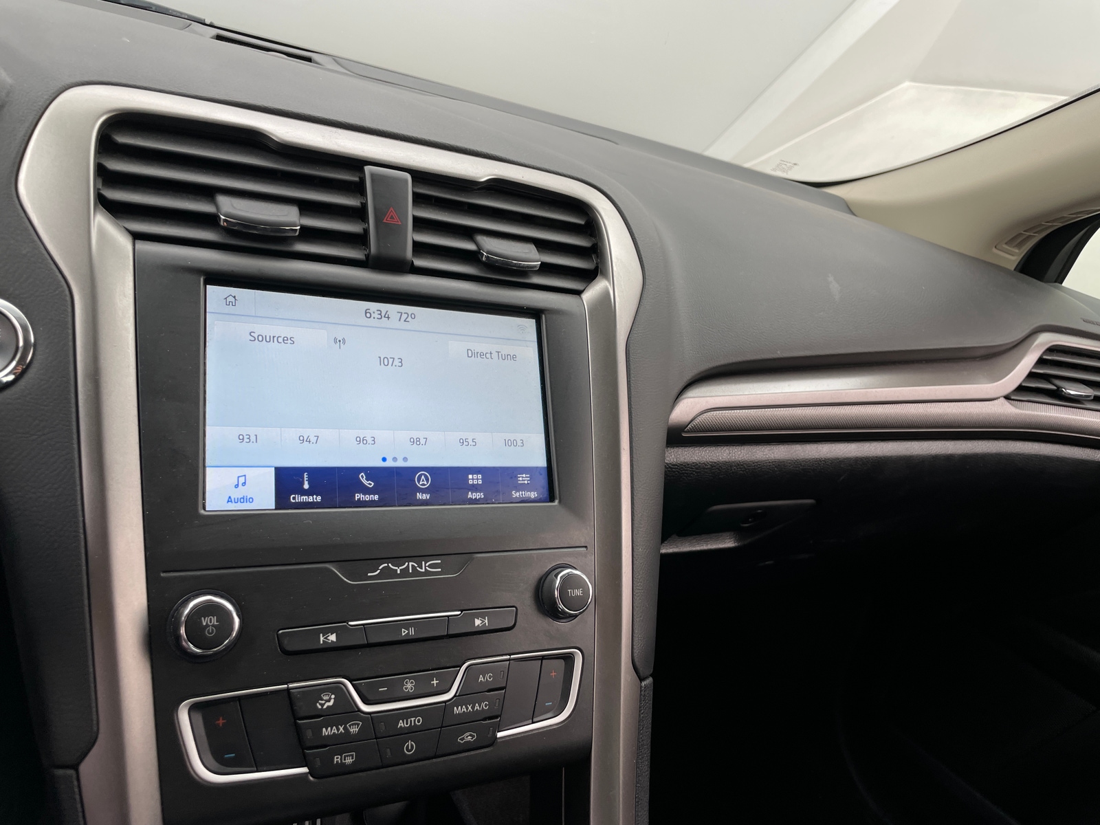 Thumbnail: 2020 Ford Fusion - 4