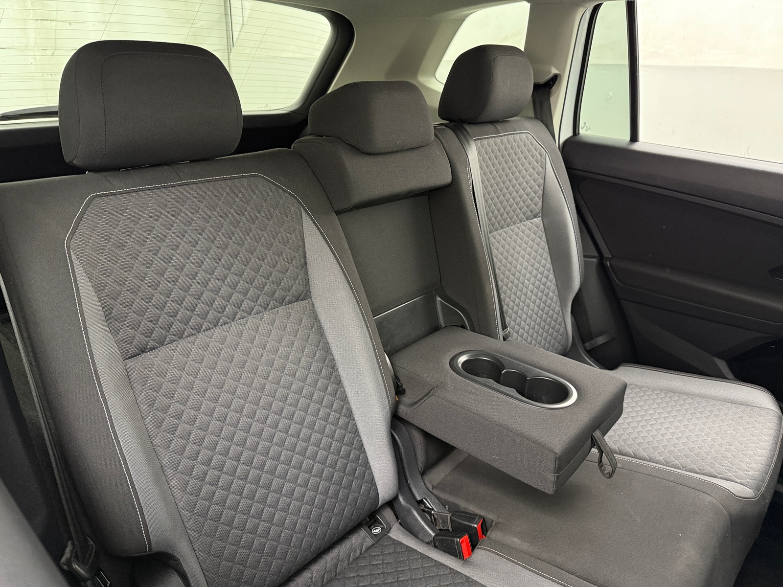 Thumbnail: 2021 Volkswagen Tiguan - 6