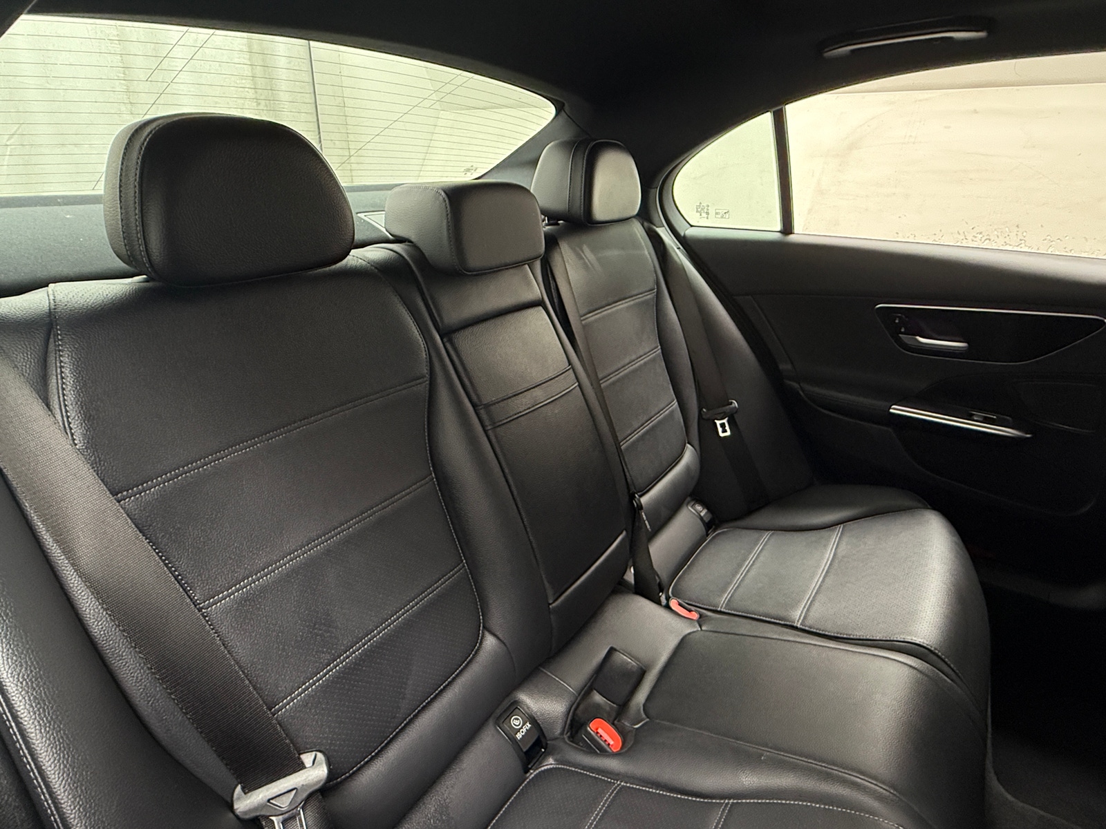 Thumbnail: 2024 Mercedes-Benz C-Class - 5