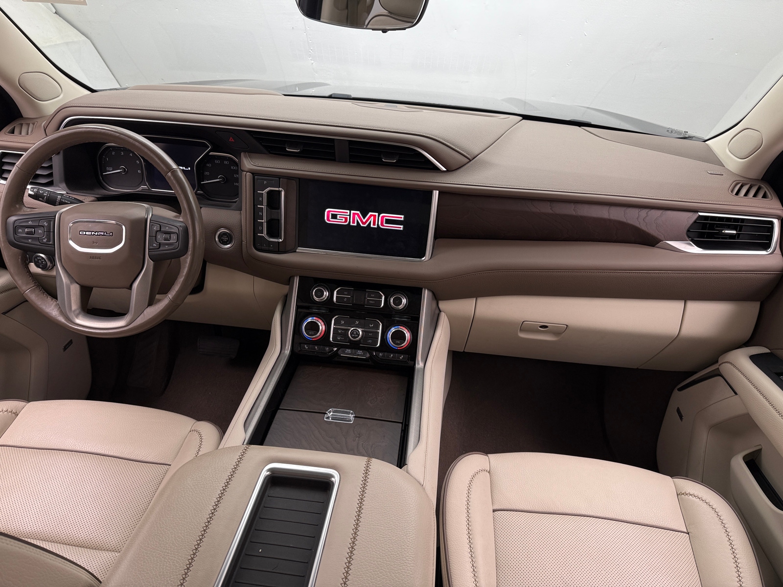 Thumbnail: 2021 GMC Yukon XL - 2