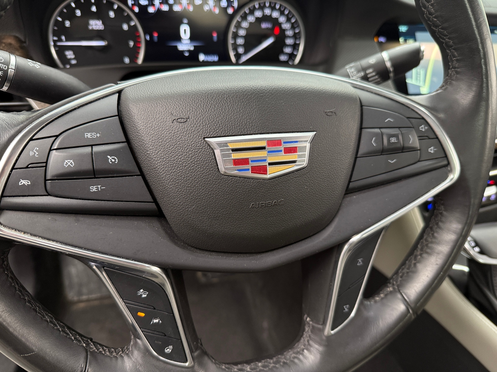 Thumbnail: 2018 Cadillac CT6 - 4