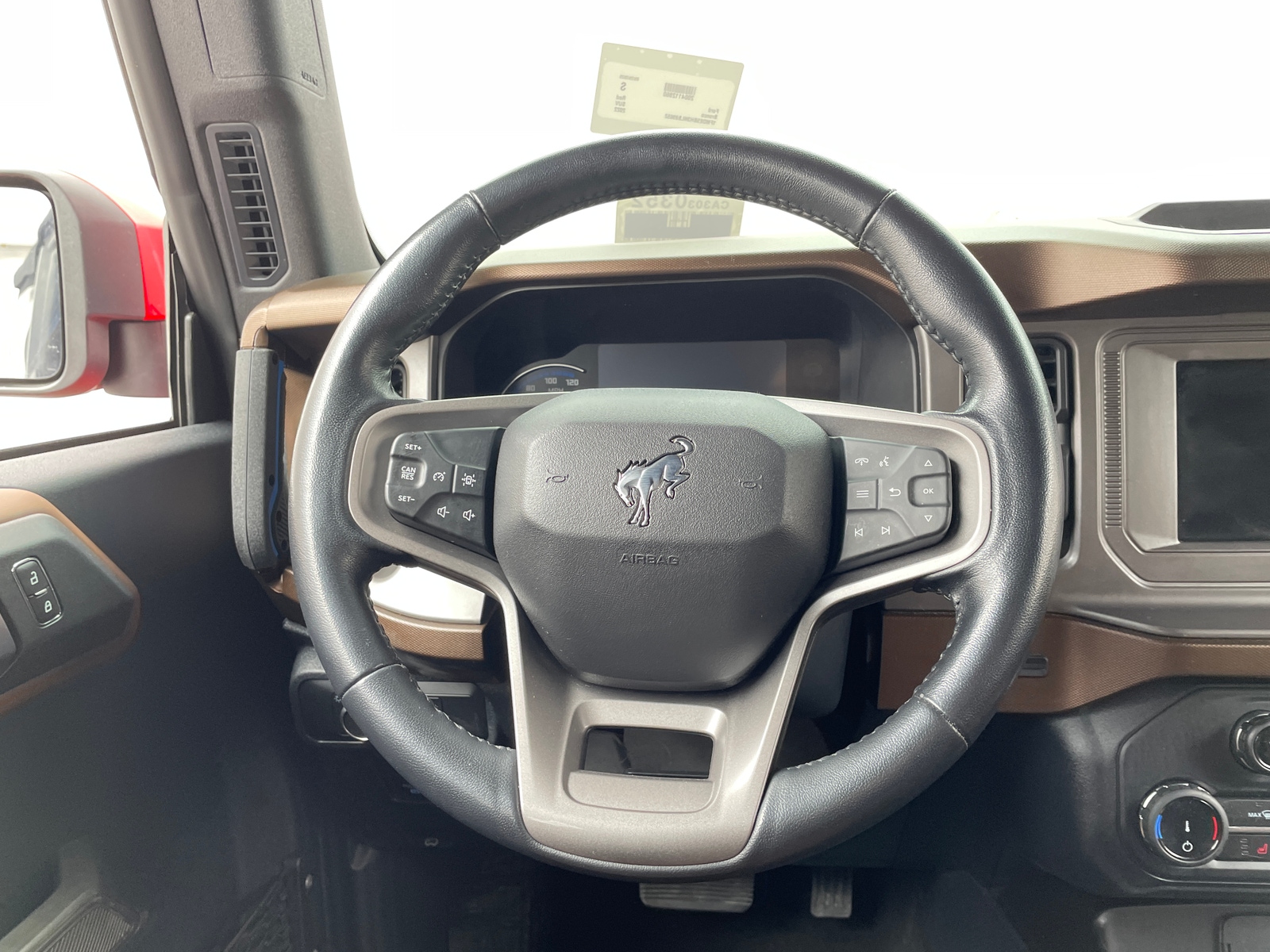 Thumbnail: 2022 Ford Bronco - 5