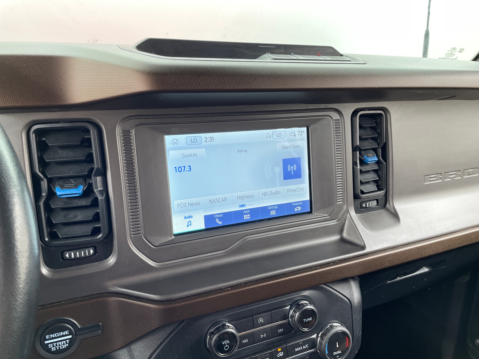 Thumbnail: 2022 Ford Bronco - 4