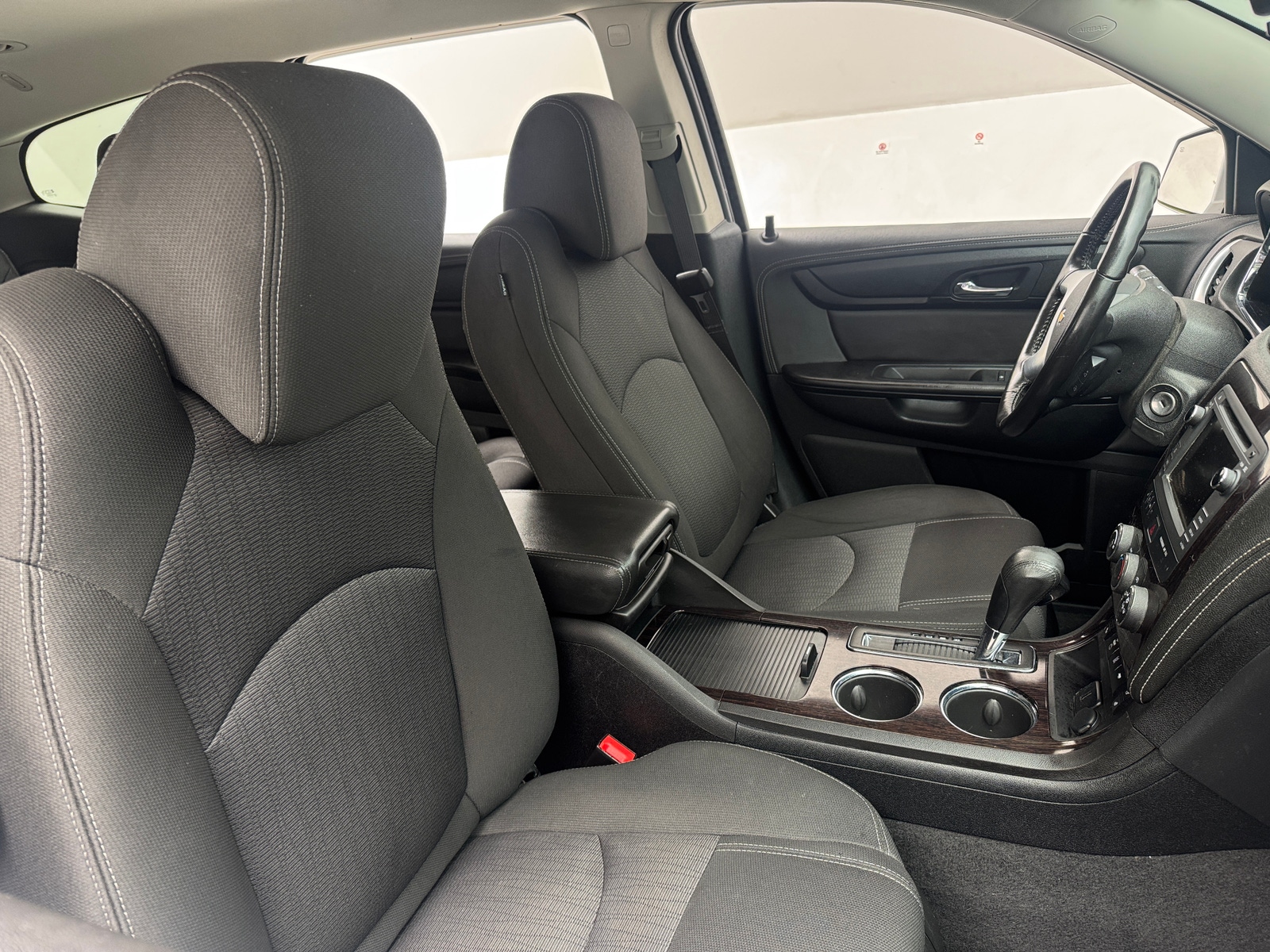 Thumbnail: 2017 Chevrolet Traverse - 2