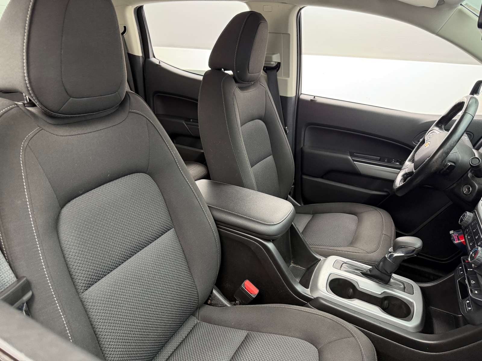 Thumbnail: 2022 Chevrolet Colorado - 2