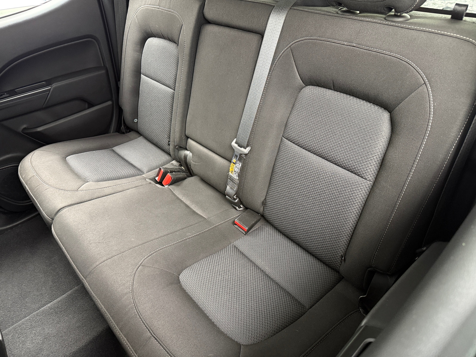 Thumbnail: 2022 Chevrolet Colorado - 6