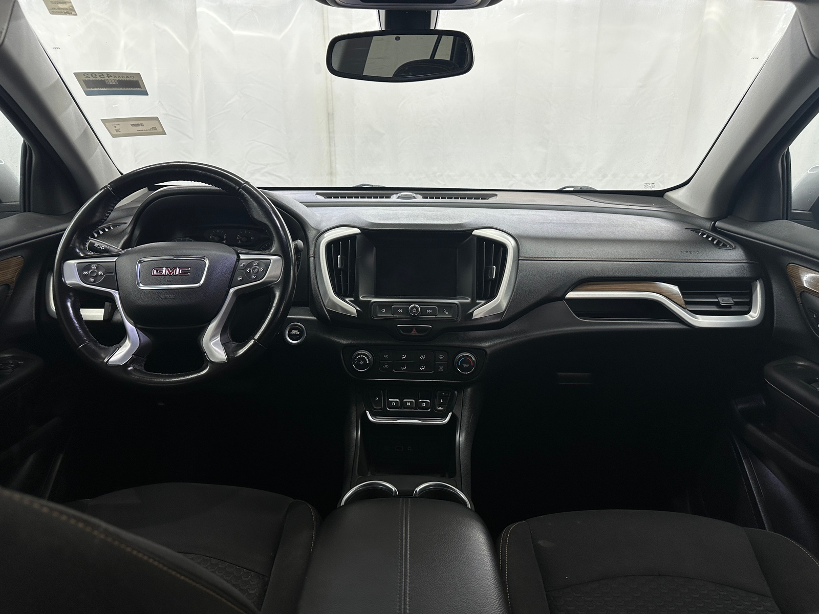 Thumbnail: 2018 GMC Terrain - 3