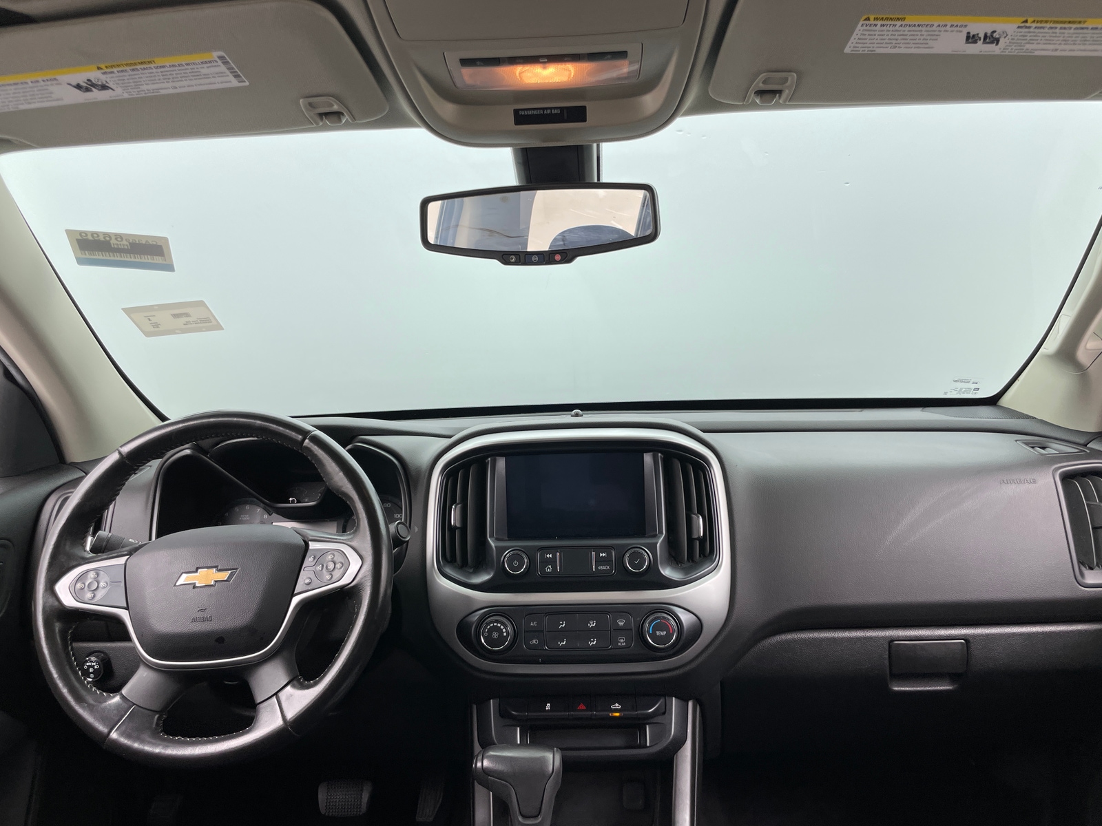Thumbnail: 2019 Chevrolet Colorado - 3