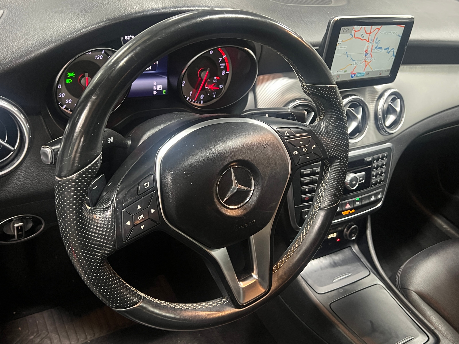 Thumbnail: 2015 Mercedes-Benz GLA - 4