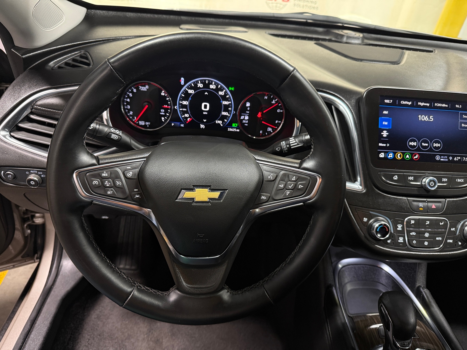 Thumbnail: 2024 Chevrolet Malibu - 4